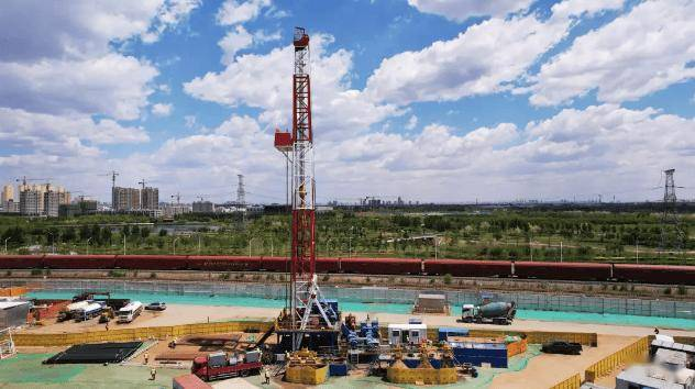 華晨寶馬地?zé)崮芄┡?xiàng)目啟動 預(yù)計每年可實(shí)現(xiàn)碳減排18000噸-地大熱能