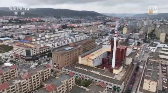 央視《焦點訪談》聚焦地?zé)崮芄┡?地大熱能 央視《焦點訪談》聚焦地?zé)崮芄┡?地大熱能